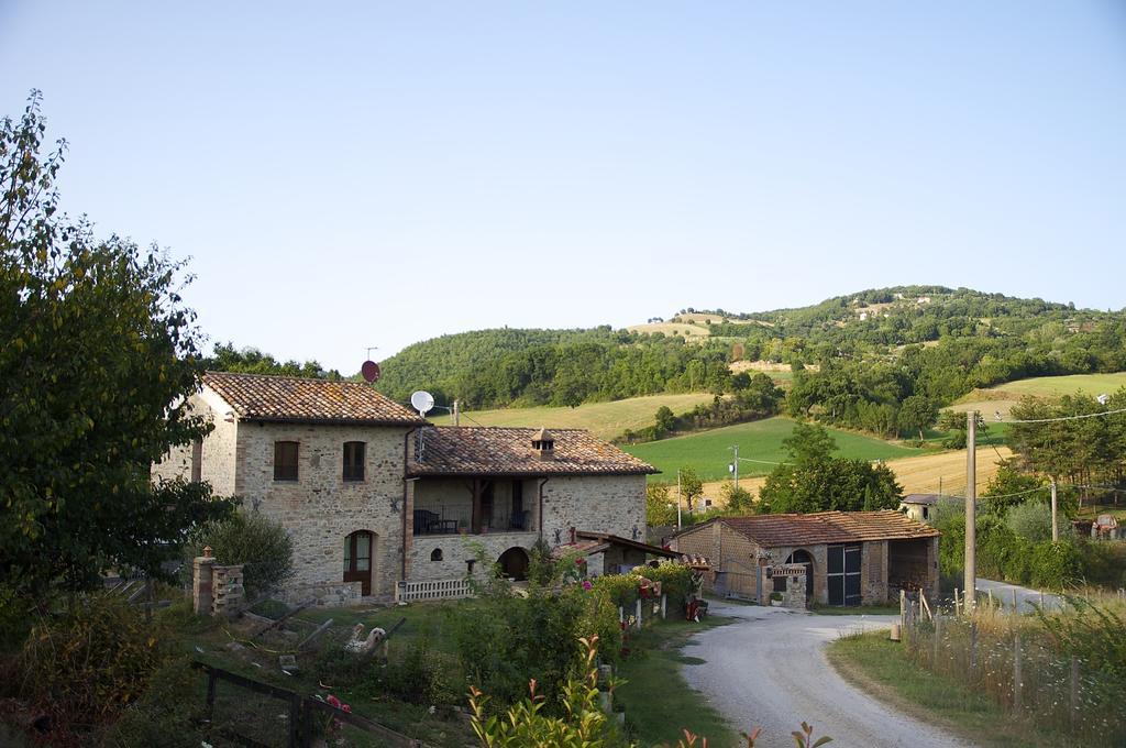 La Pietra Rara B&B Montone  Exterior foto