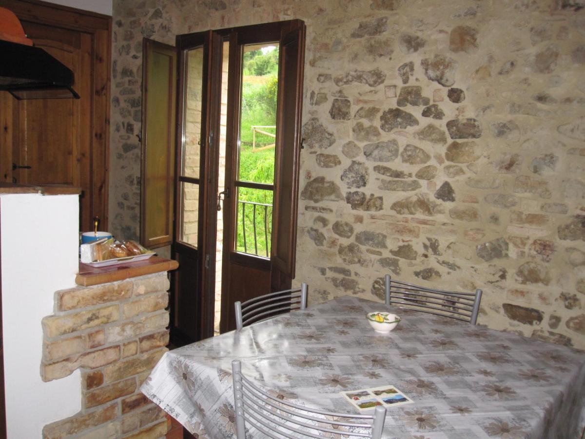 La Pietra Rara B&B Montone  Exterior foto